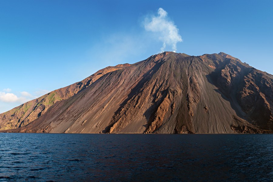 vulcano_2 Sailing Mama - Vacanze a vela per tutte le famiglie con figlio, Eolie, Polinesia e molto altro